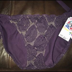 BECCA Bikini 👙 Top and Bottom; Swim Bikini Set